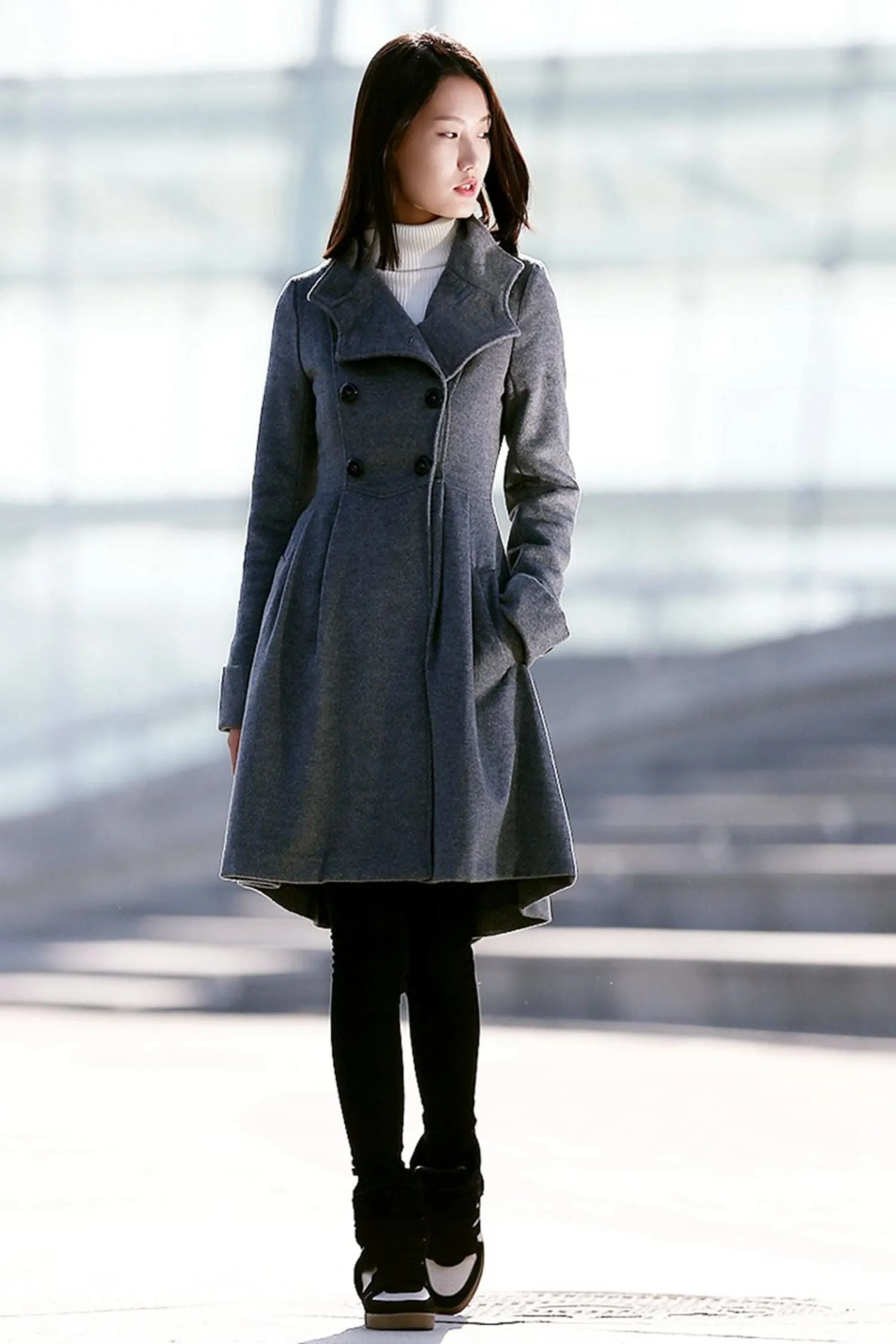 Asymmetrical winter wool coat with pockets C157