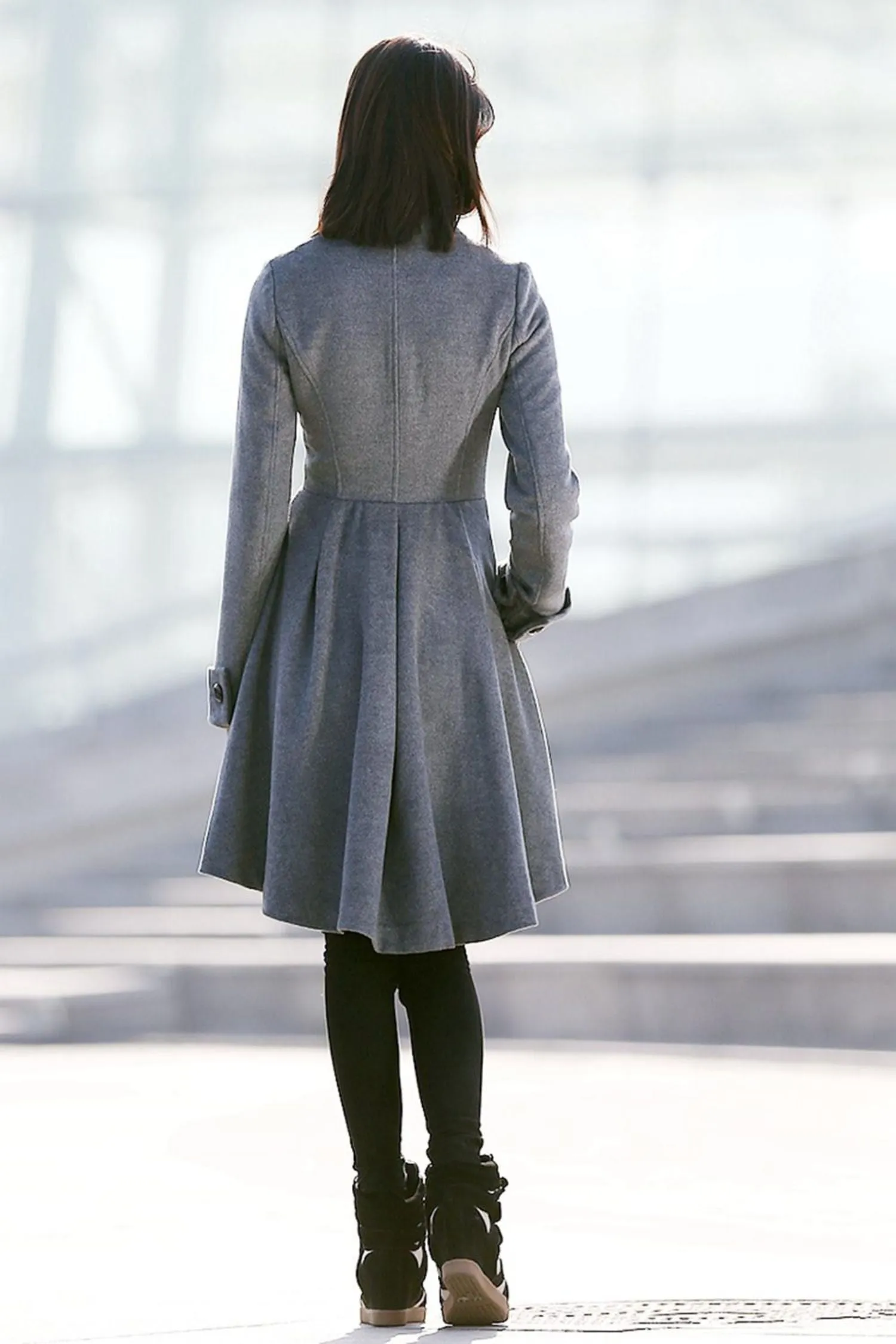 Asymmetrical winter wool coat with pockets C157
