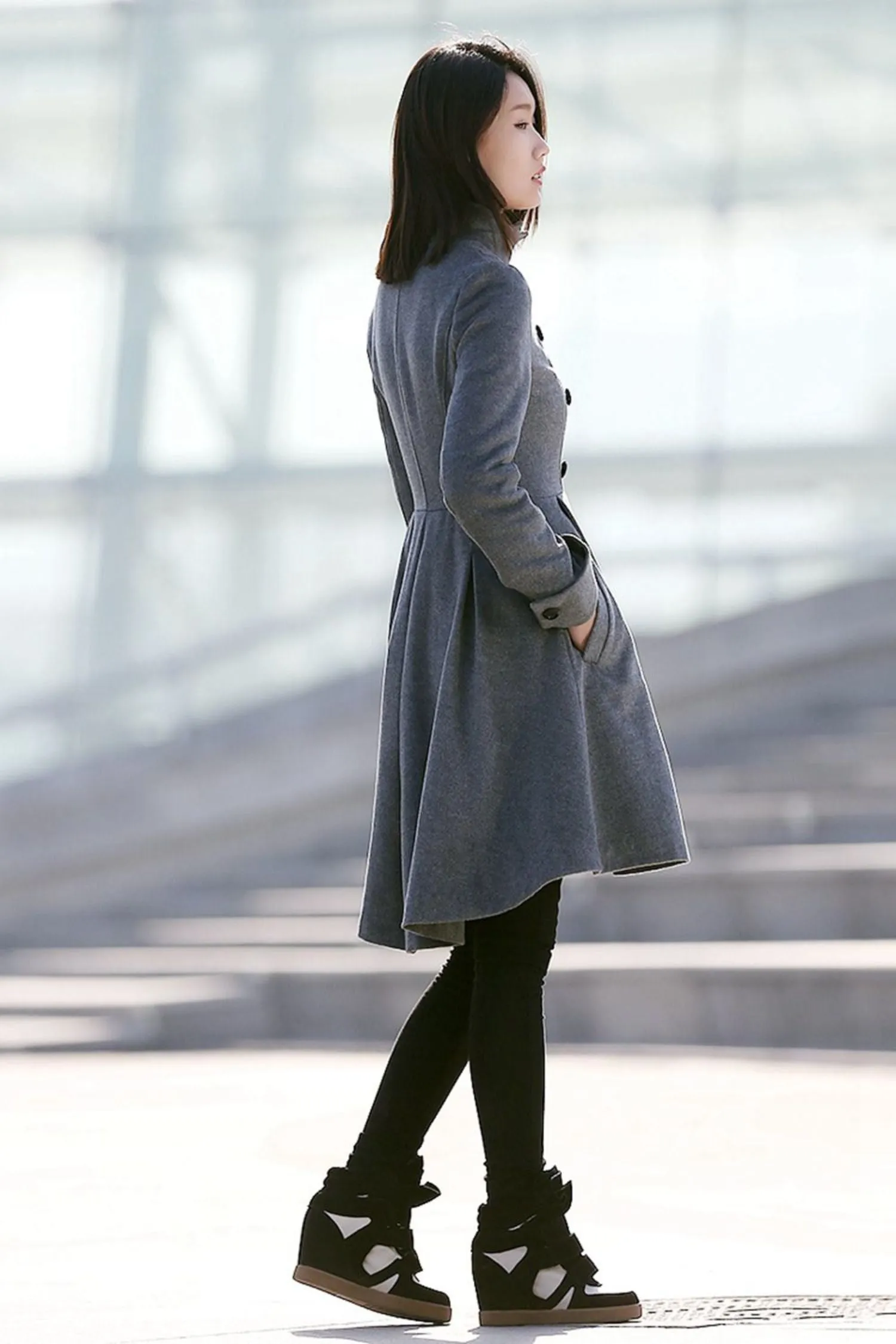 Asymmetrical winter wool coat with pockets C157