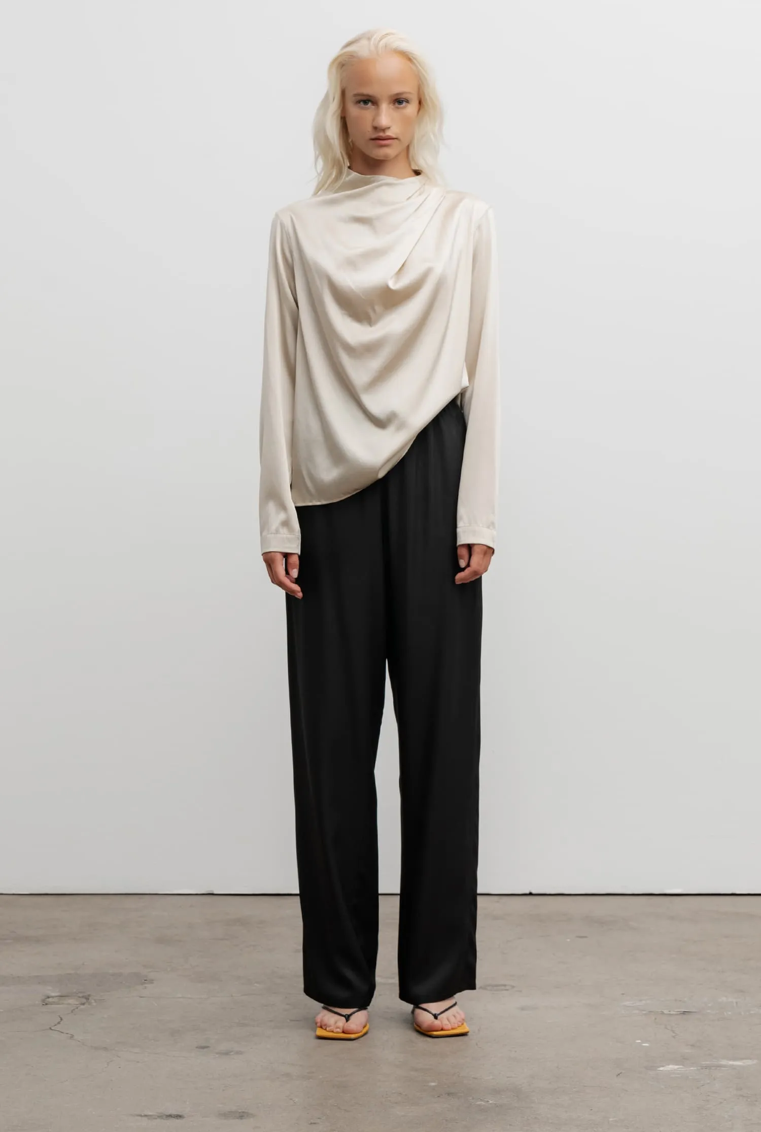 Ayla trousers black