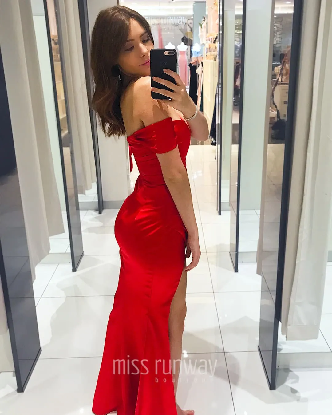 Carmen Satin Gown - Red