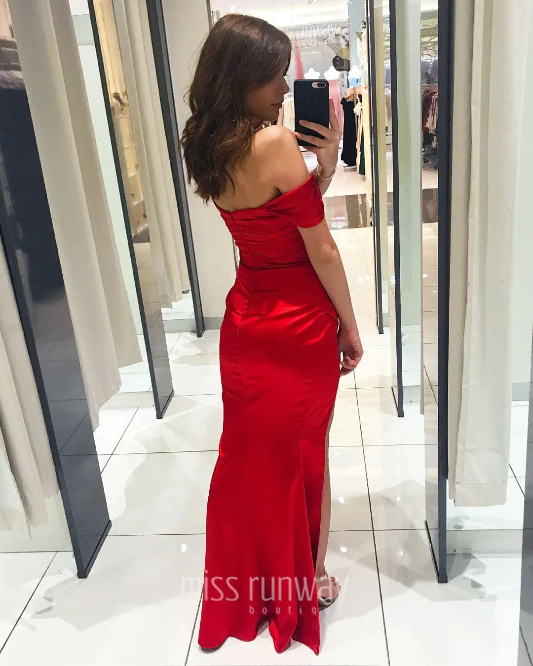 Carmen Satin Gown - Red