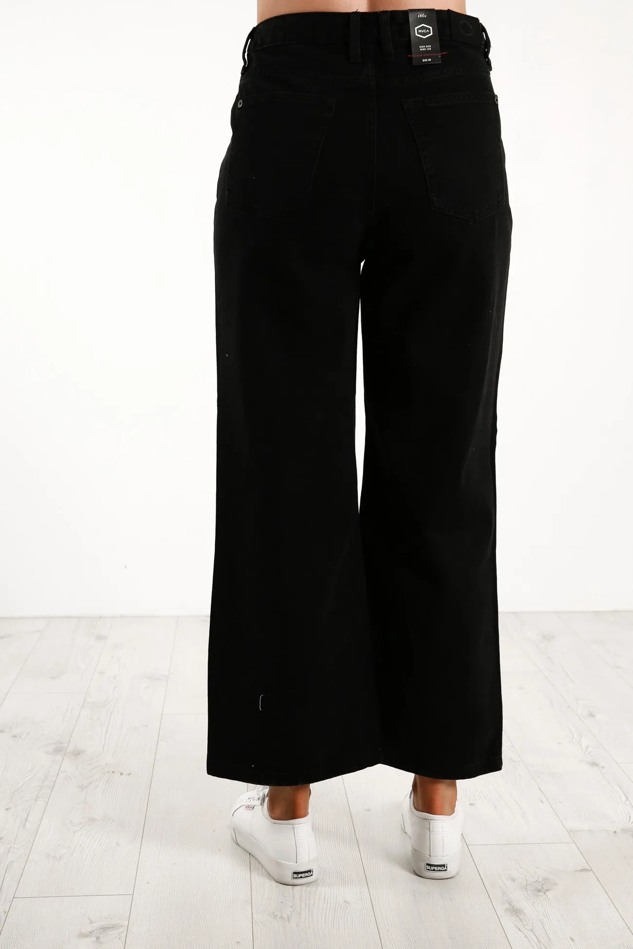 Coco Jean Vintage Black