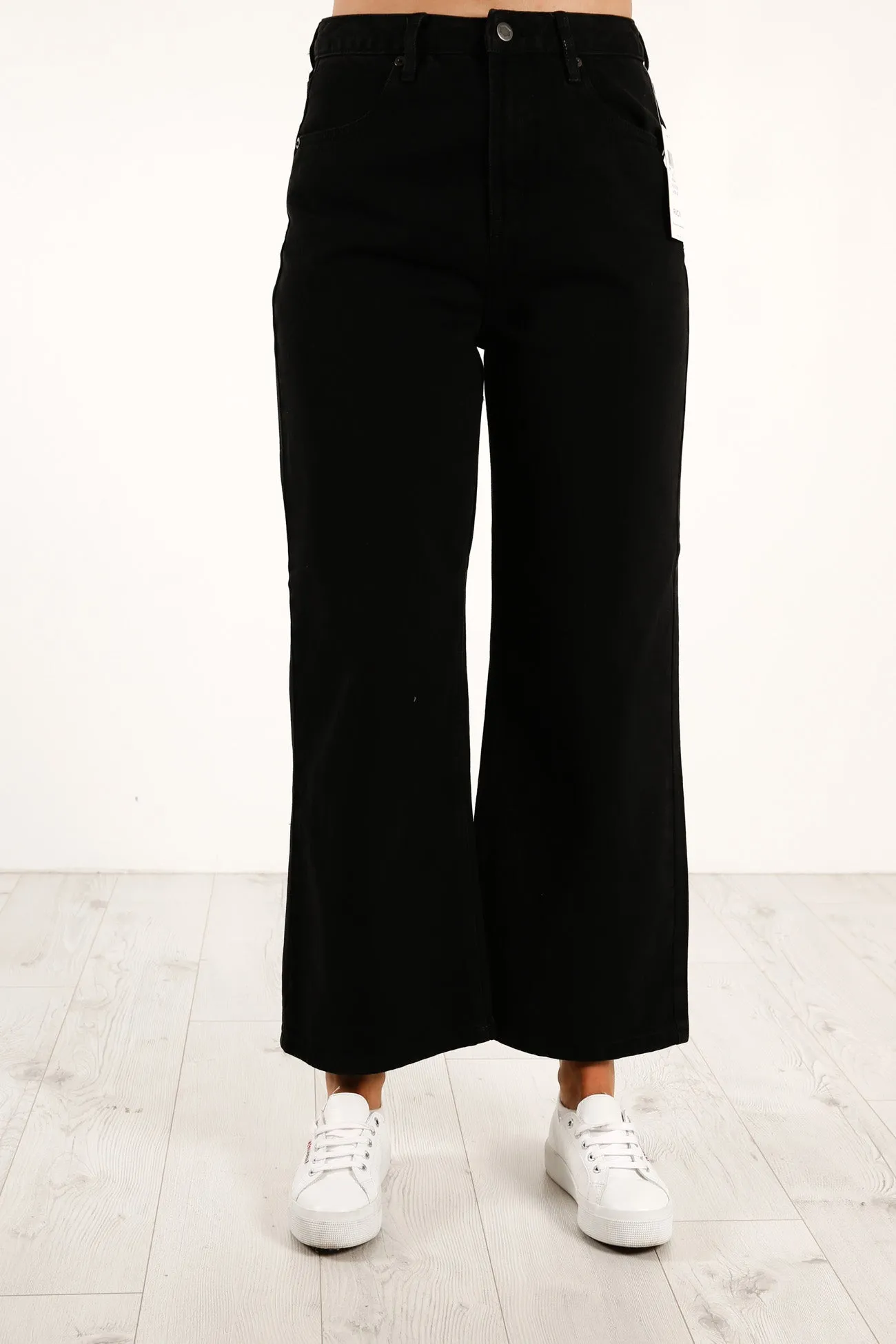 Coco Jean Vintage Black