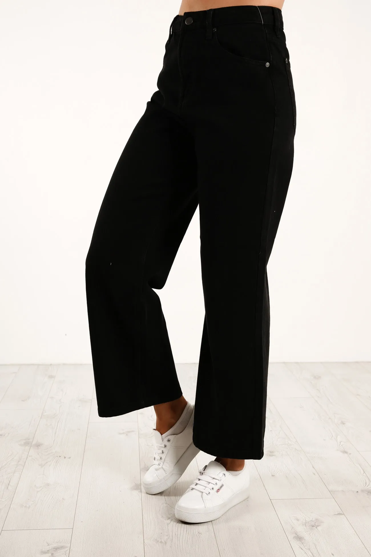Coco Jean Vintage Black