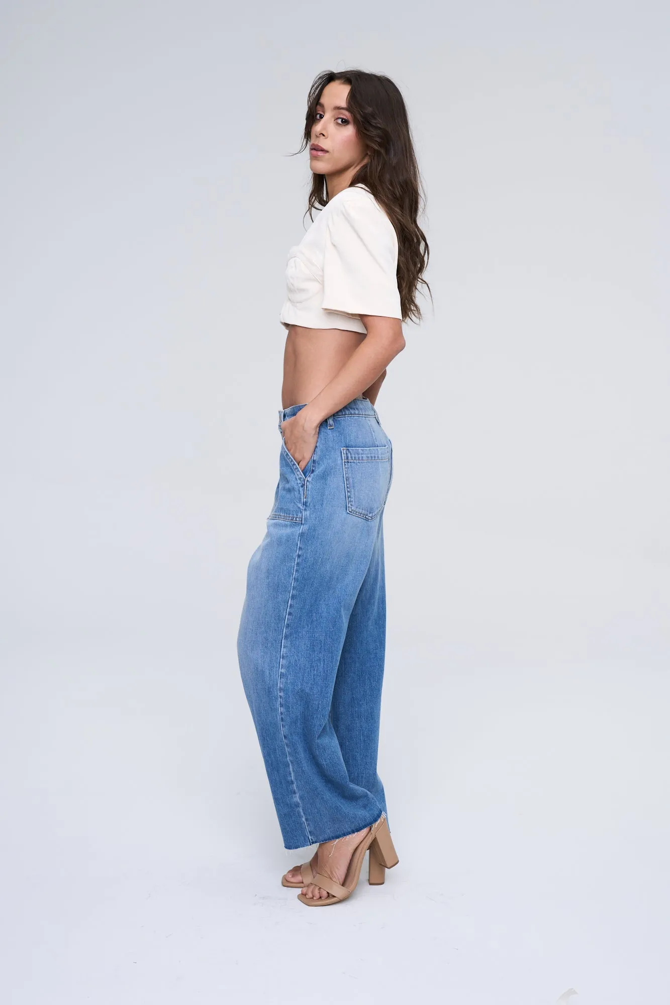 FIVE BUTTON HIGH RISE WIDE LEG W FRONT POCKETS / SP-P12632