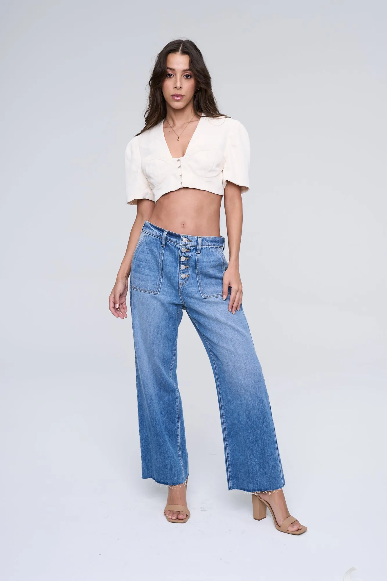 FIVE BUTTON HIGH RISE WIDE LEG W FRONT POCKETS / SP-P12632