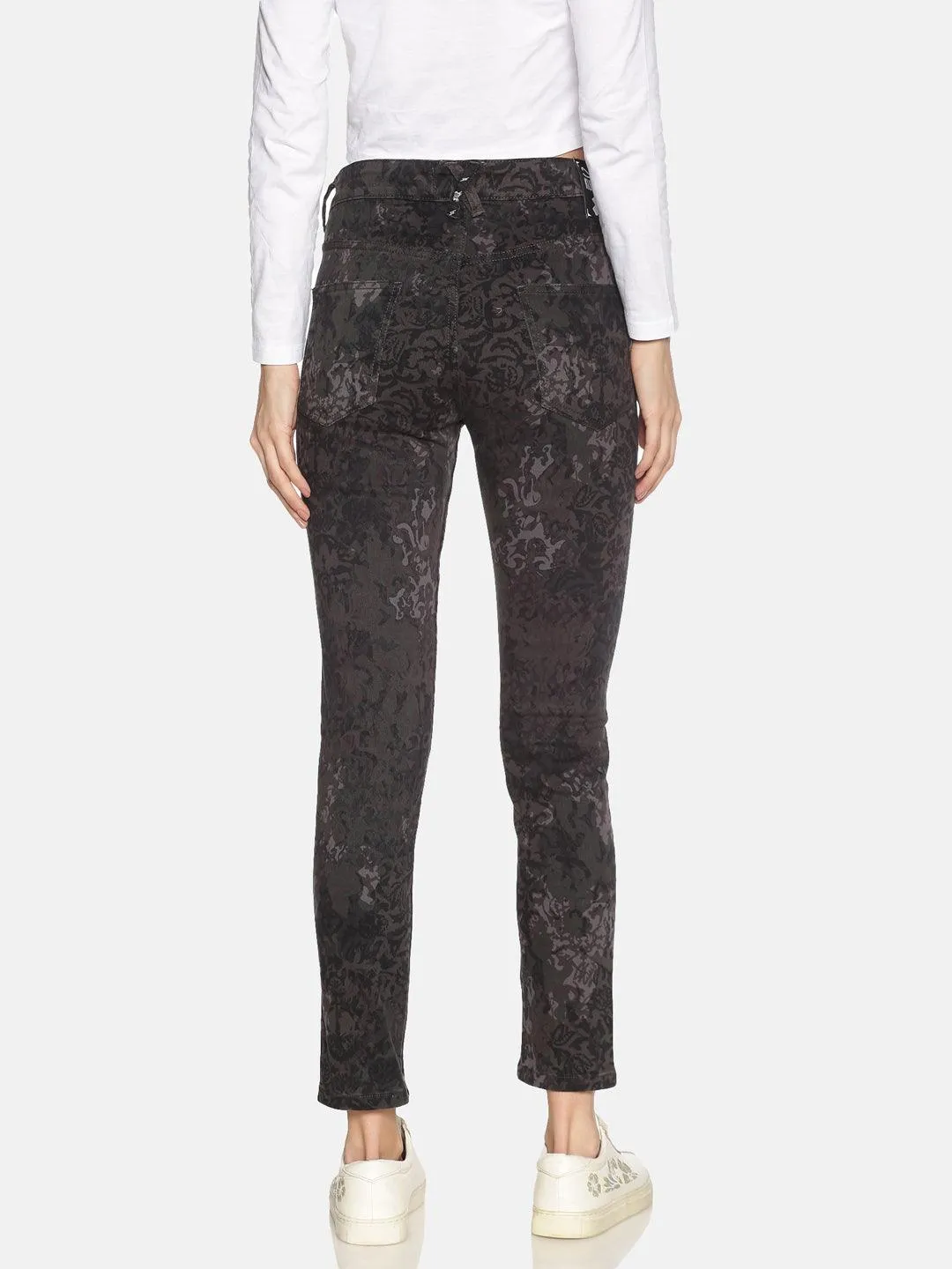 High Waisted Skinny Women Jeans With Abstract Print And Wash All Over