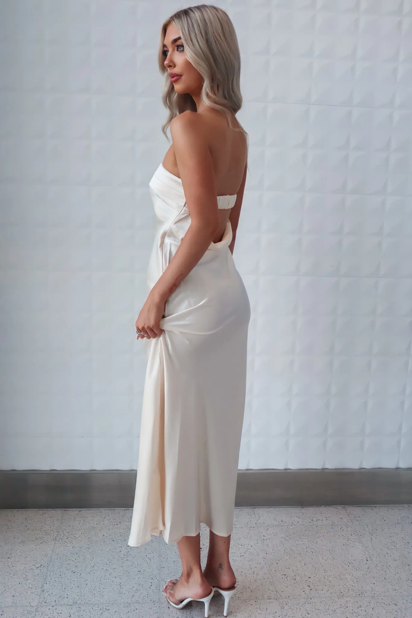 Kyra Satin Maxi Dress - Champagne