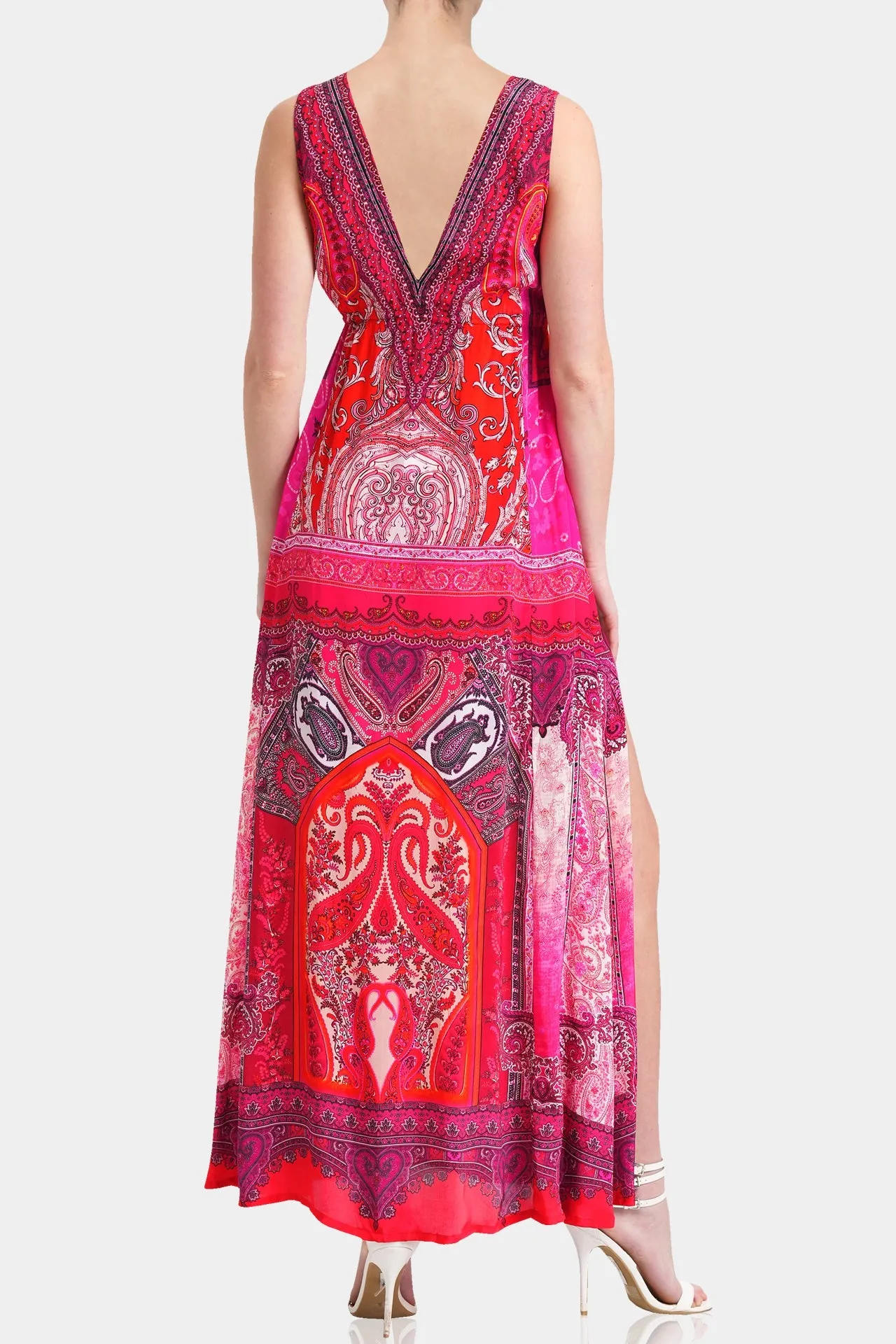 V-Neck Sleeveless Dress in Red