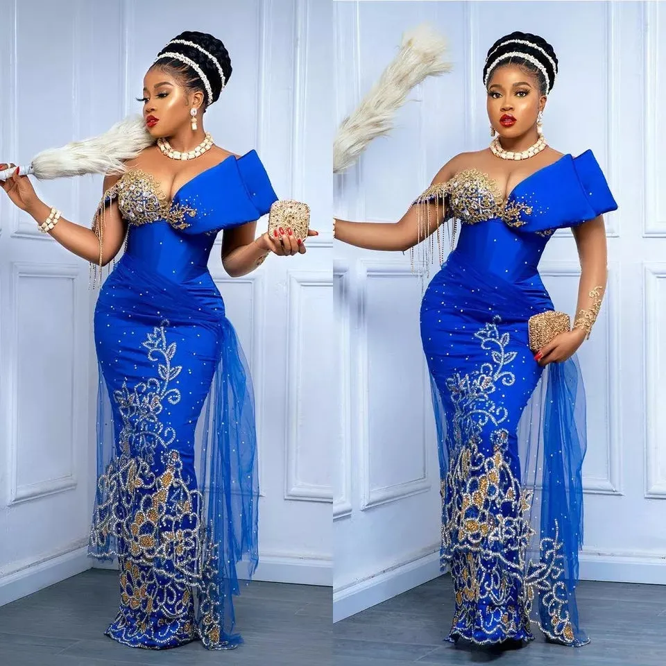 Women wear la african beauty