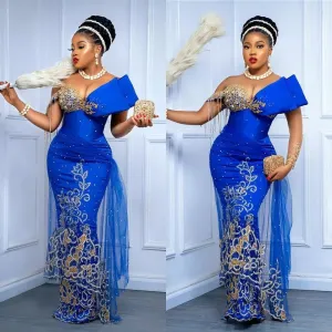 Women wear la african beauty